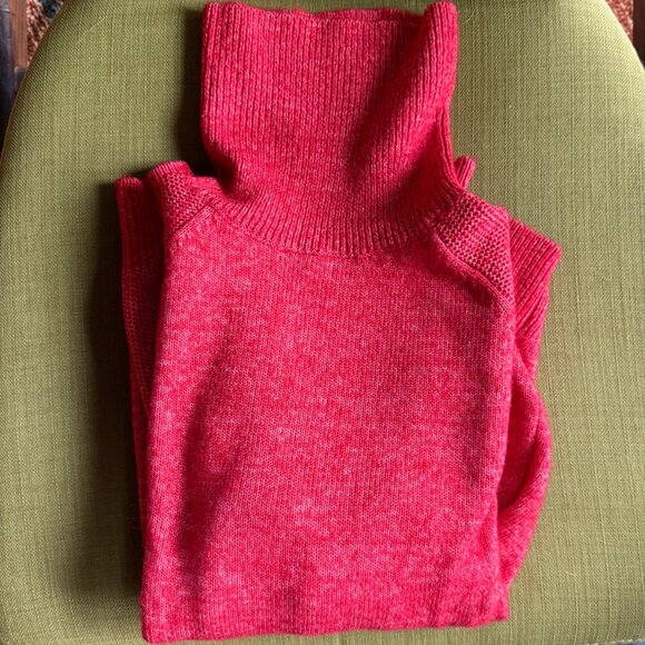 LOFT Stitchy Red Turtleneck Sweater - M - Picture 3 of 4